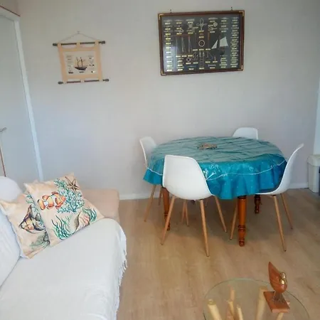 Les Plenitudes Du Rivage *